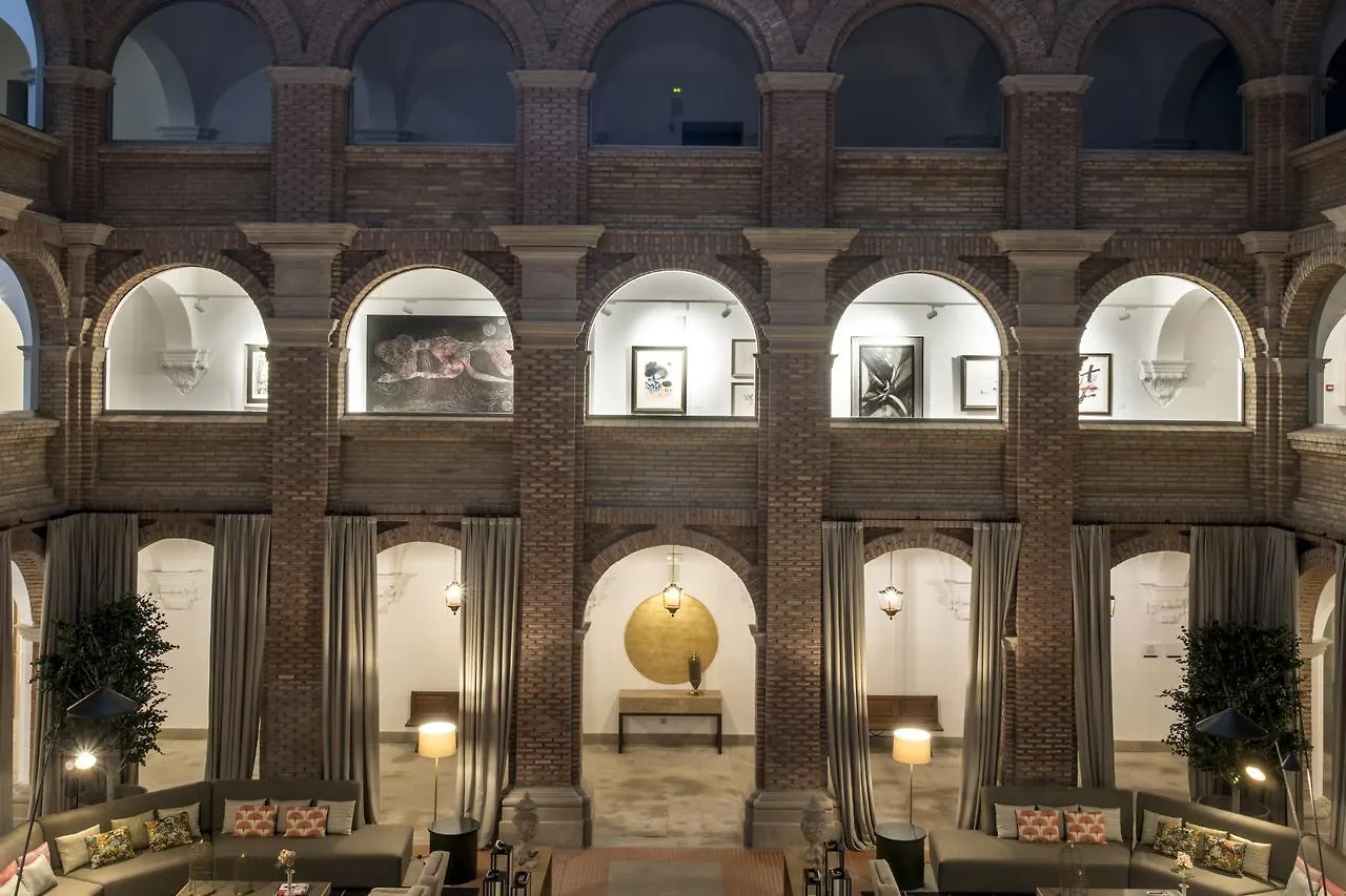 Parador De Lleida contacts